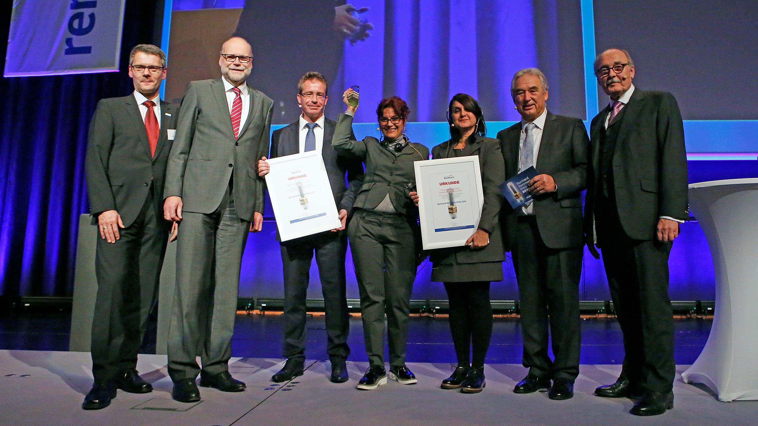 MD Projektmanagement wird mit dem Bernhard-Remmers-Preis 2016 ausgezeichnet.